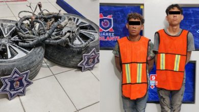 Arrestan a dos hombres tras ser sorprendidos presuntamente saqueando autopartes dentro del Corralón Municipal